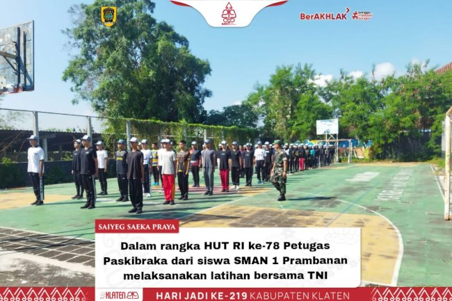 PASKIBRAKA SMA N 1 PRAMBANAN DALAM RANGKA HUT RI KE 78  TINGKAT KECAMATAN PRAMBANAN