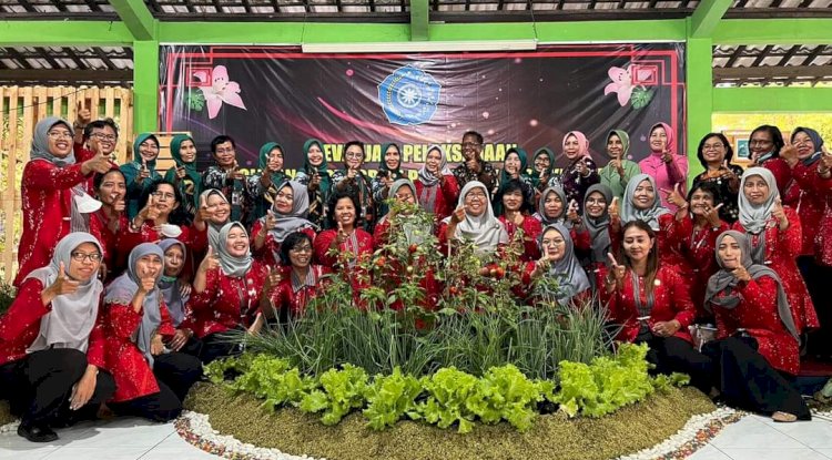 TP PKK KECAMATAN PRAMBANAN MENDORONG TIM PKK DESA UNTUK MENGOPTIMALKAN ANGGOTANYA DALAM BERWIRAUSAHA MANDIRI