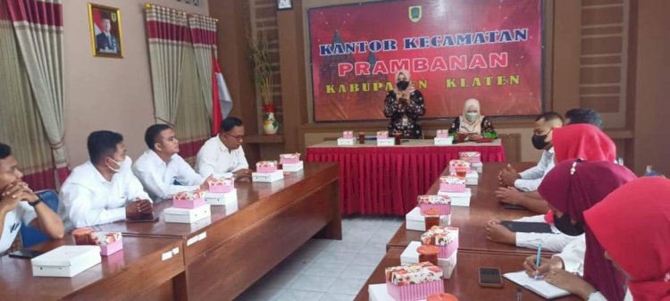 PEMBEKALAN BAGI PERANGKAT DESA BARU HASIL SELEKSI TAHUN 2022