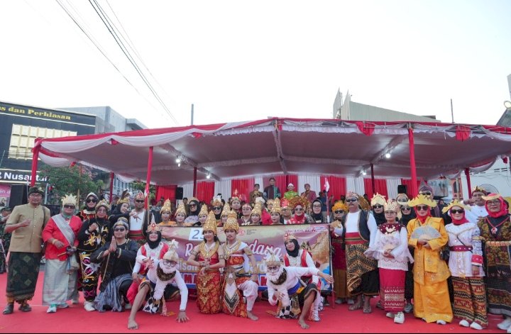 Memeriahkan HUT RI Ke 79 Kecamatan Prambanan mengirim kontingen Karnaval budaya 